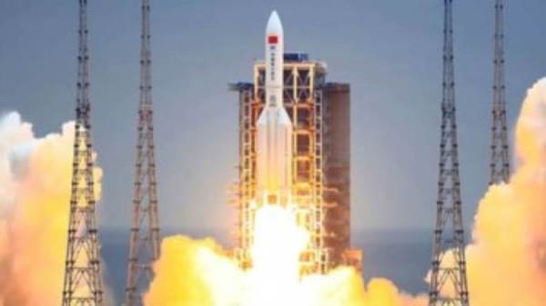 أبحاث الفضاء : الصاروخ الصينى سيمر على مصر مساء اليوم